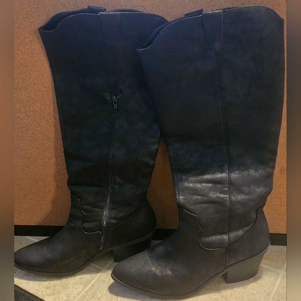 Women's boots